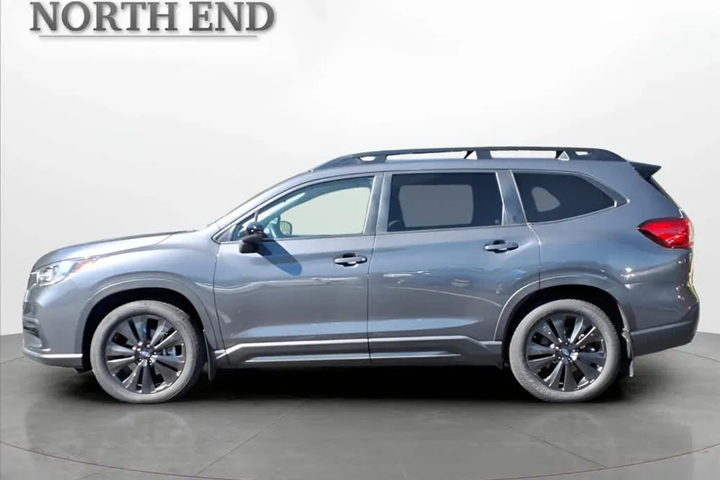 2022 Subaru Ascent Onyx Edition photo 1