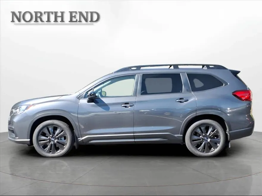 2022 Subaru Ascent Onyx Edition photo 1