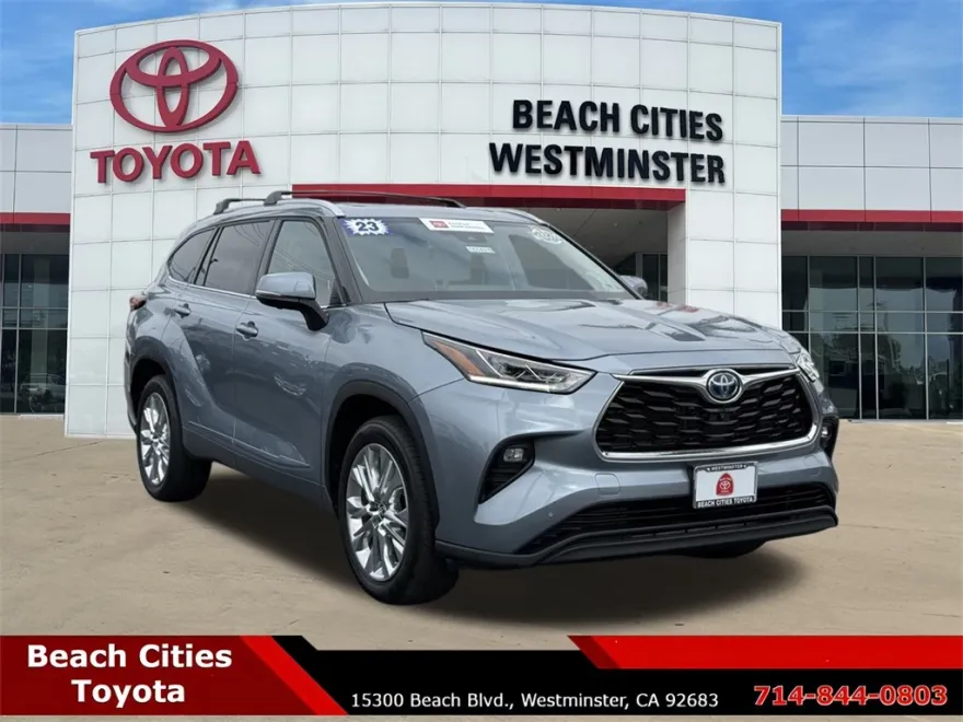 2023 Toyota Highlander Hybrid Limited photo 1
