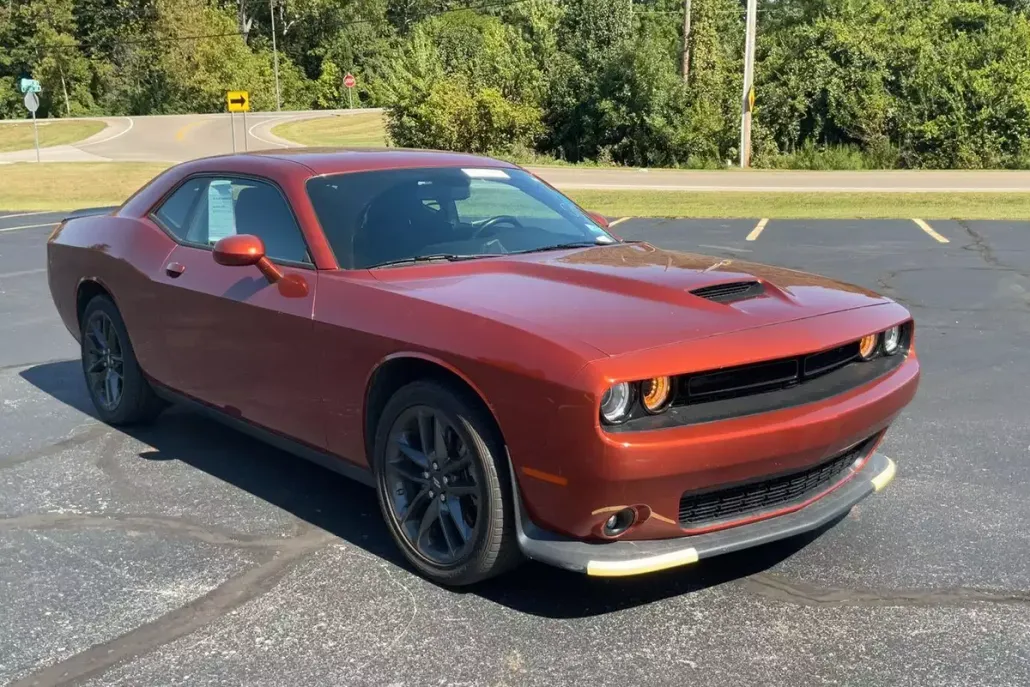2021 Dodge Challenger GT photo 1