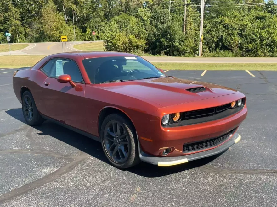 2021 Dodge Challenger GT photo 1