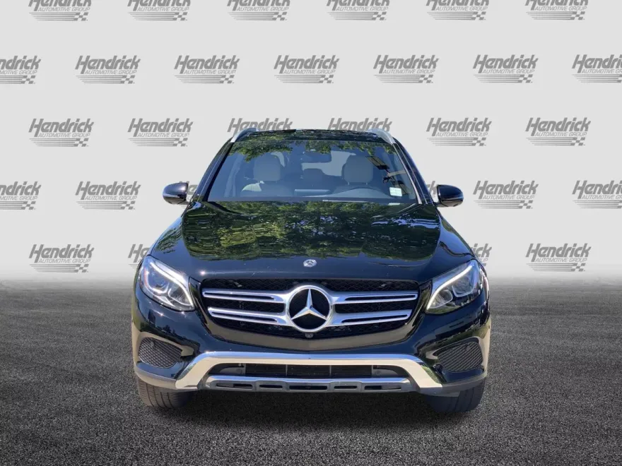 2018 Mercedes Benz GLC 4MATIC photo 1