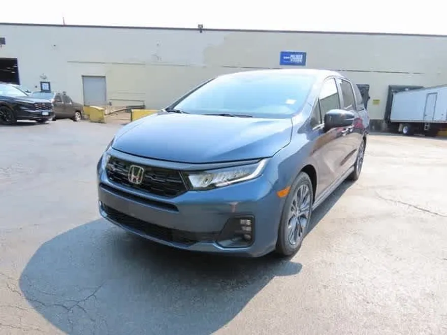2026 Honda Odyssey Touring photo 1