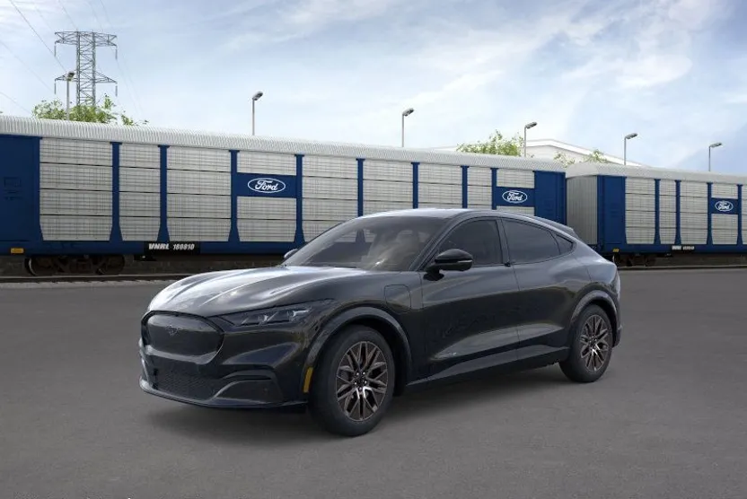 2025 Ford Mustang Mach-E Premium photo 1