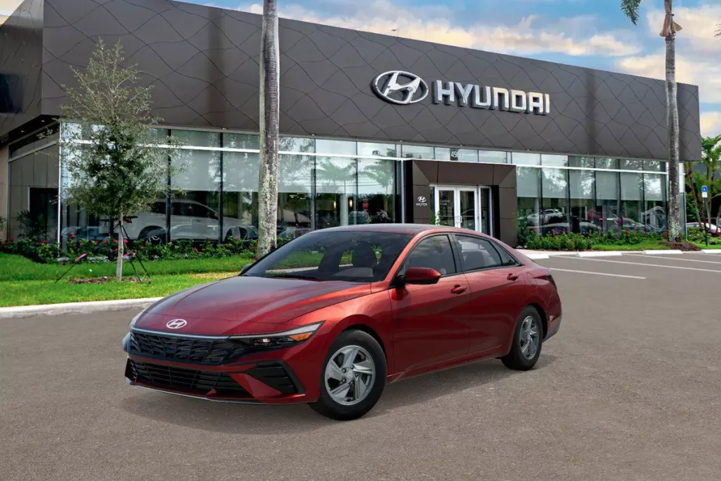 2025 Hyundai Elantra SE photo 1