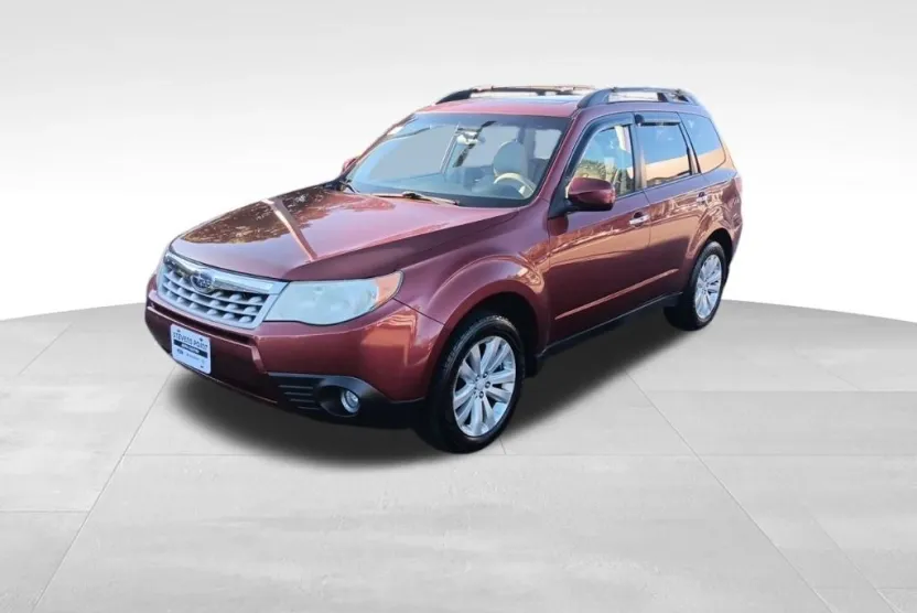 2013 Subaru Forester 2.5X photo 1