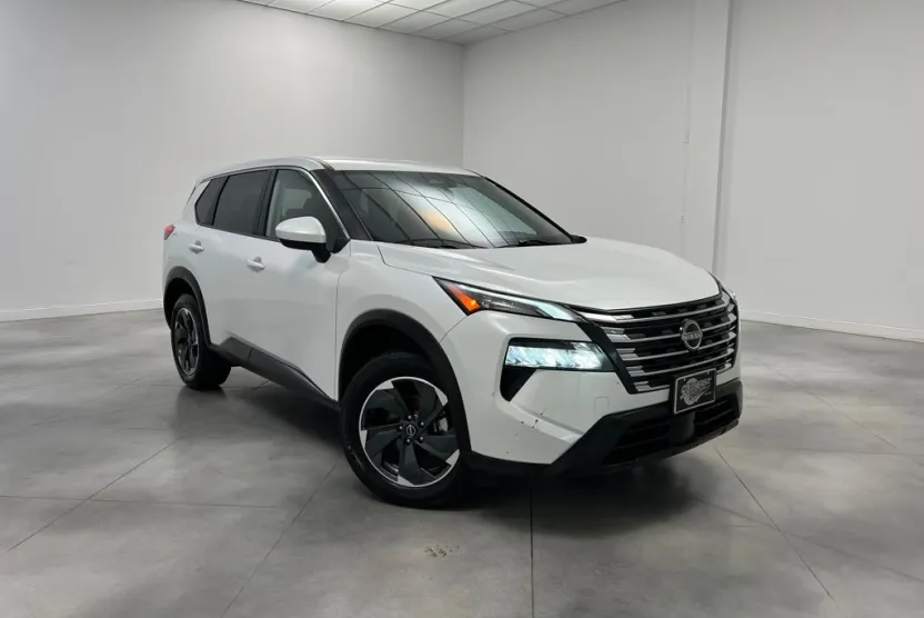 2024 Nissan Rogue SV photo 1