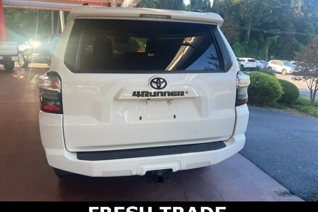 2021 Toyota 4Runner Trail photo 1