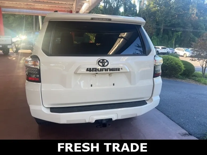 2021 Toyota 4Runner Trail photo 1