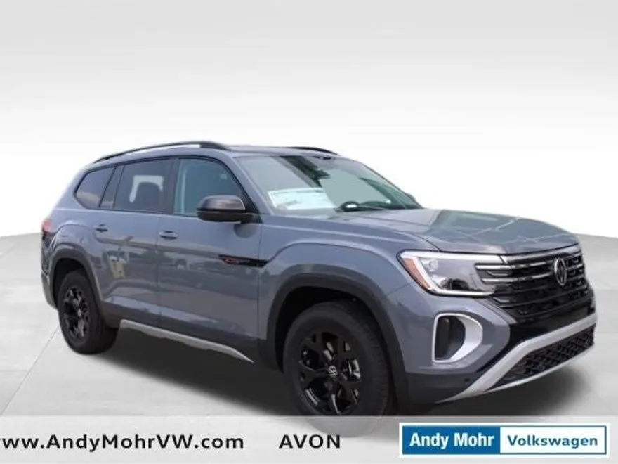 2025 Volkswagen Atlas Peak Edition SE photo 1