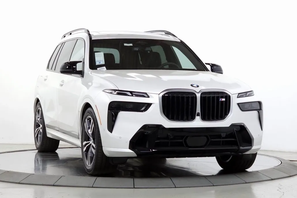 2025 Bmw X7 M60i photo 1