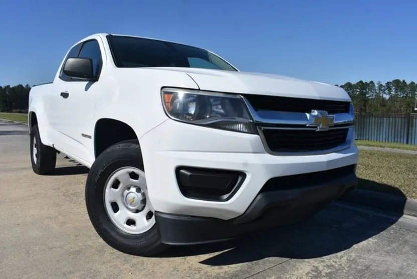 2017 Chevrolet Colorado Work Truck photo 1