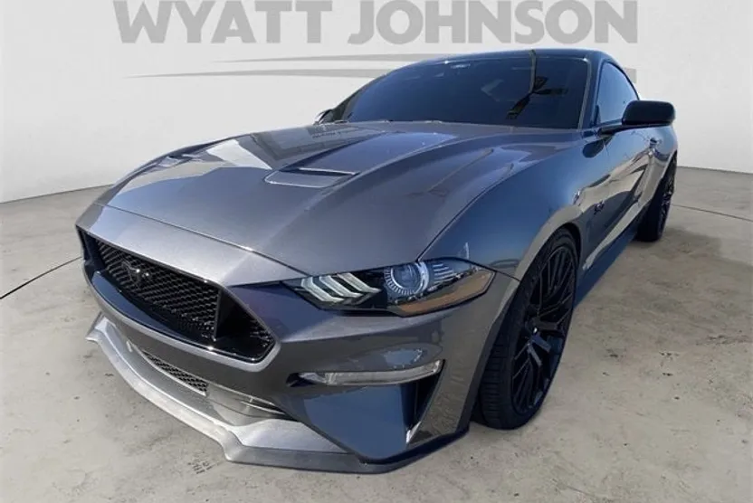 2021 Ford Mustang GT photo 1