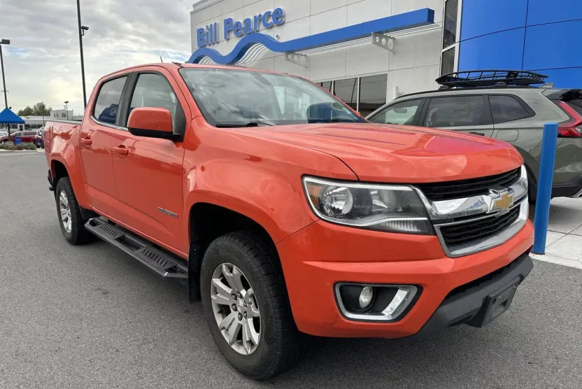 2019 Chevrolet Colorado LT photo 1