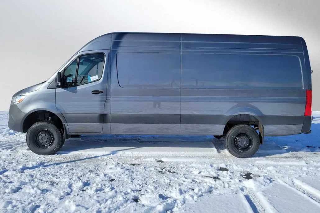 2025 Mercedes Benz Sprinter 2500 High Roof photo 1