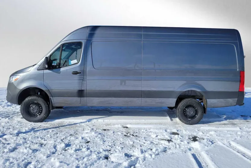 2025 Mercedes Benz Sprinter 2500 High Roof photo 1