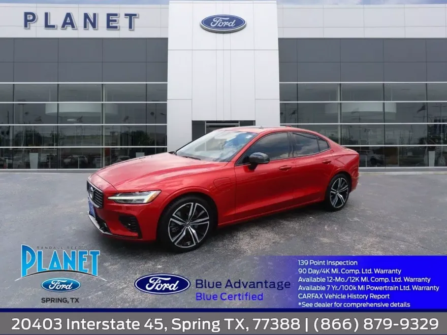 2021 Volvo S60 R-Design Momentum photo 1