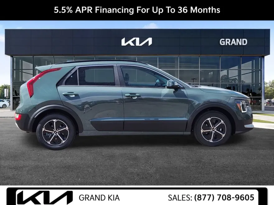 2025 Kia Niro EX photo 1