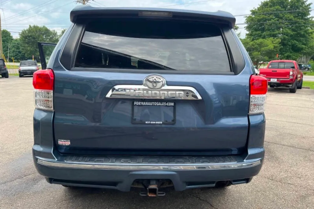 2011 Toyota 4Runner Limited photo 1