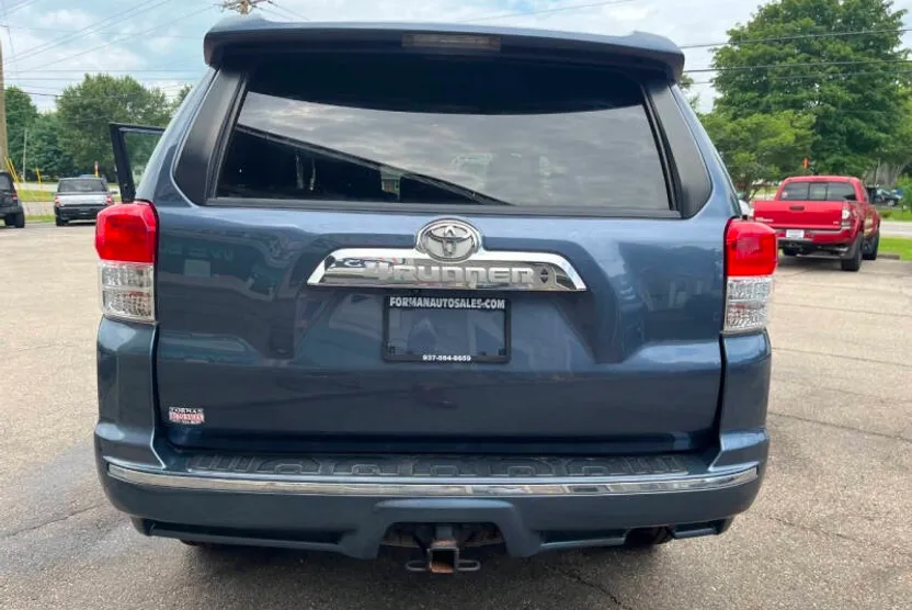 2011 Toyota 4Runner Limited photo 1
