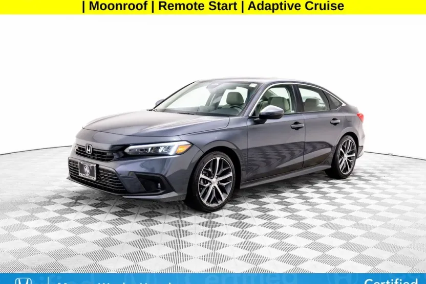 2022 Honda Civic Sport Touring photo 1
