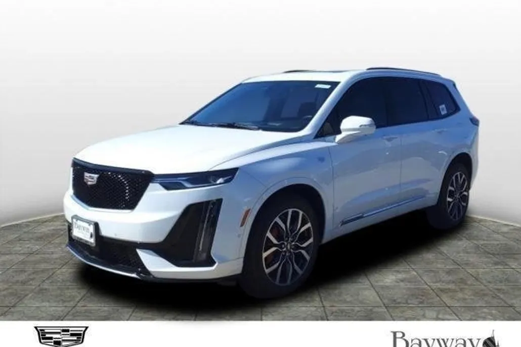2024 Cadillac XT6 Sport photo 1