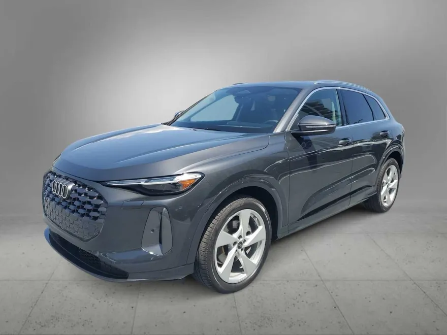 2025 Audi Q5 2.0T Prestige photo 1