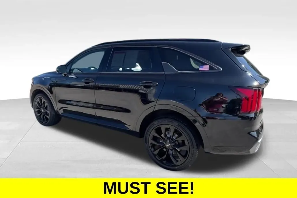 2022 Kia Sorento SX photo 1