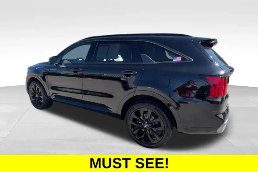 2022 Kia Sorento SX photo 1