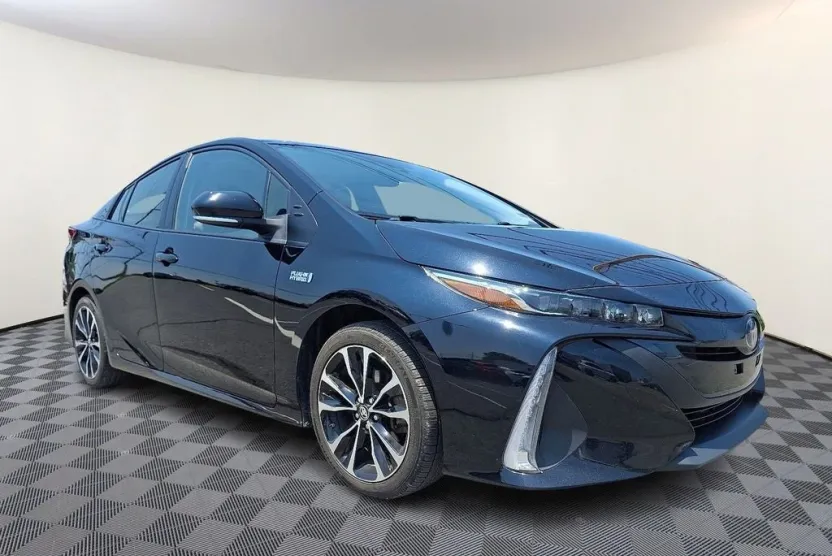 2021 Toyota Prius Prime XLE photo 1