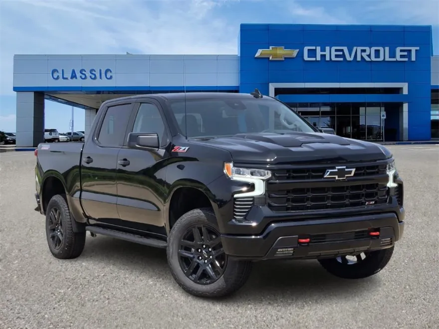 2025 Chevrolet Silverado 1500 LT Trail Boss photo 1