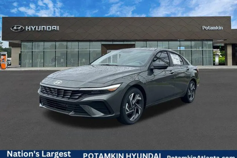 2025 Hyundai Elantra SEL Sport photo 1