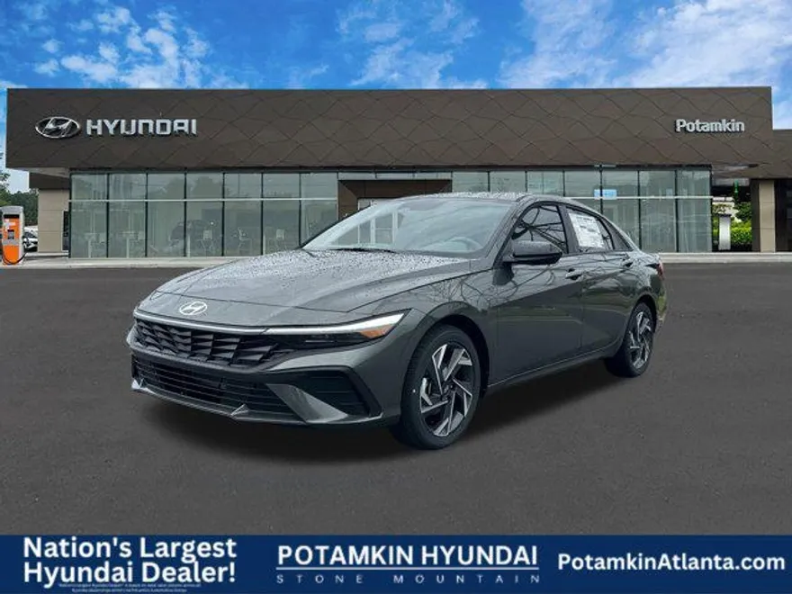 2025 Hyundai Elantra SEL Sport photo 1