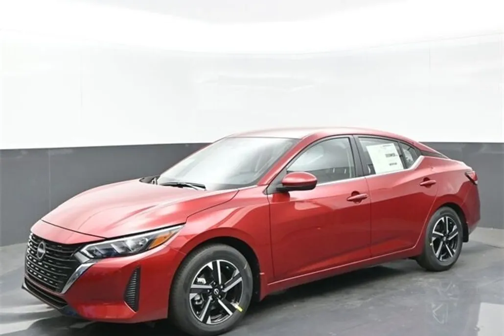 2025 Nissan Sentra SV photo 1