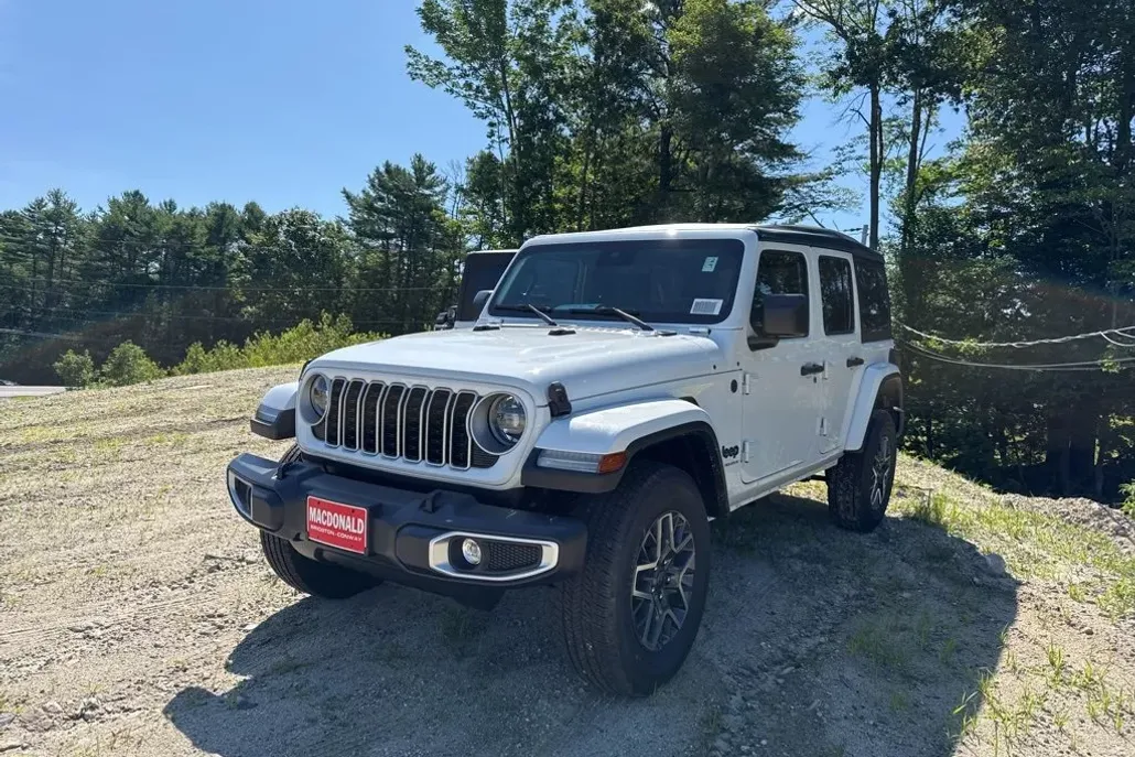 2025 Jeep Wrangler Sahara photo 1