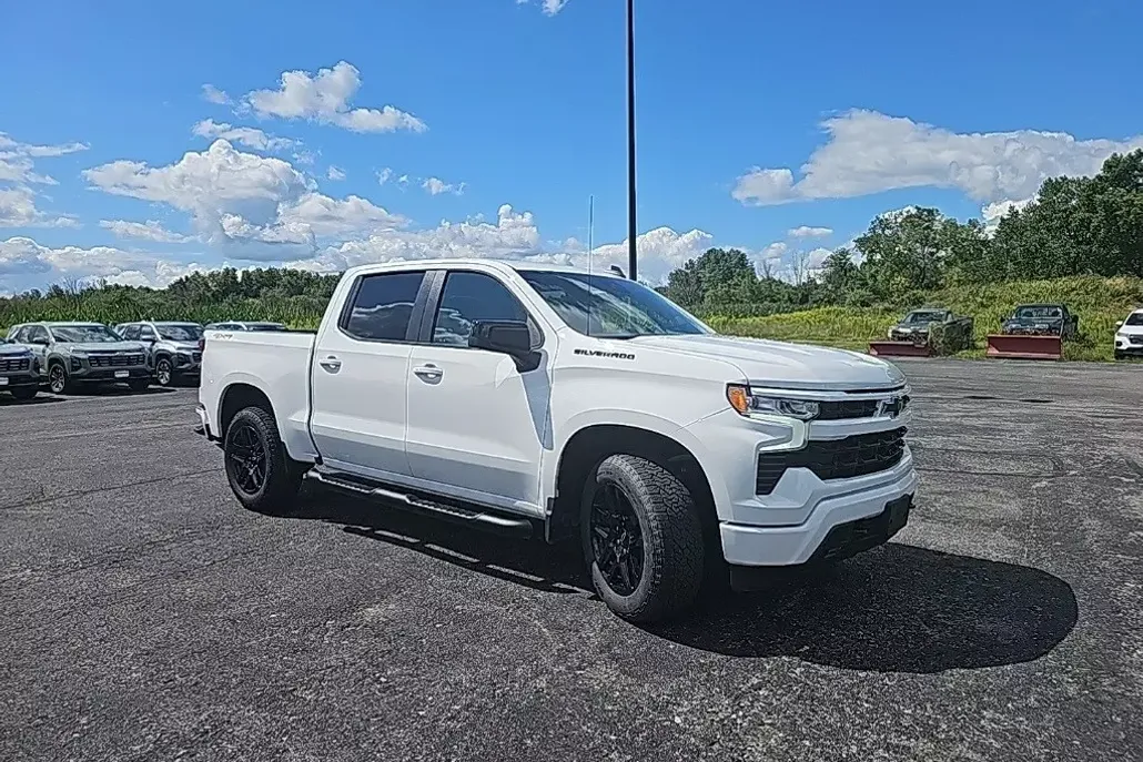2024 Chevrolet Silverado 1500 RST photo 1