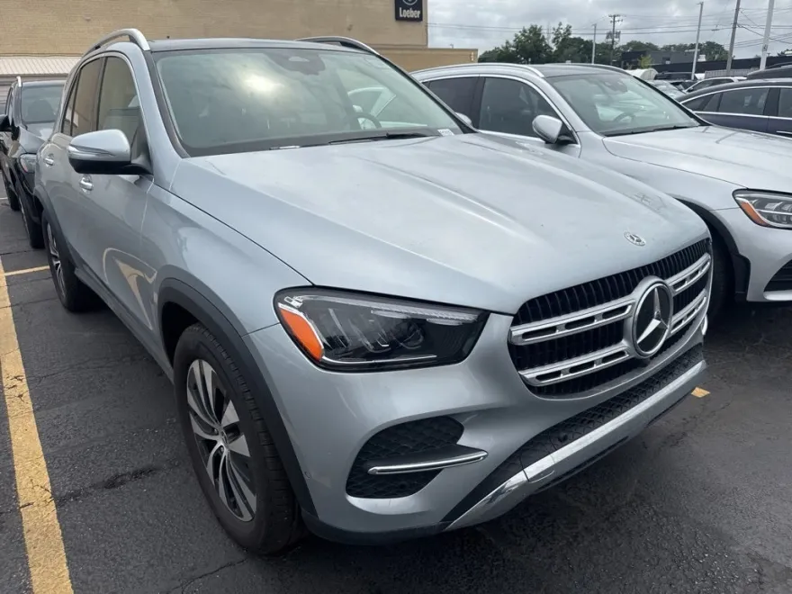 2024 Mercedes Benz GLE 350 4MATIC photo 1