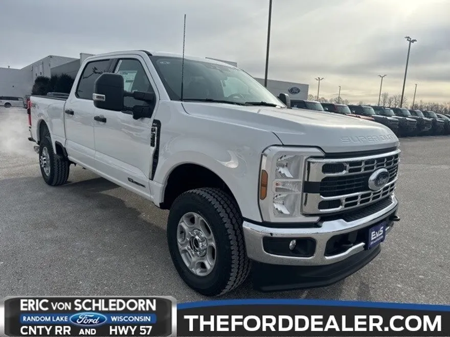 2025 Ford F-350 photo 1