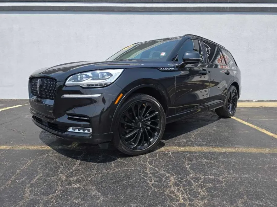 2022 Lincoln Aviator Reserve photo 1