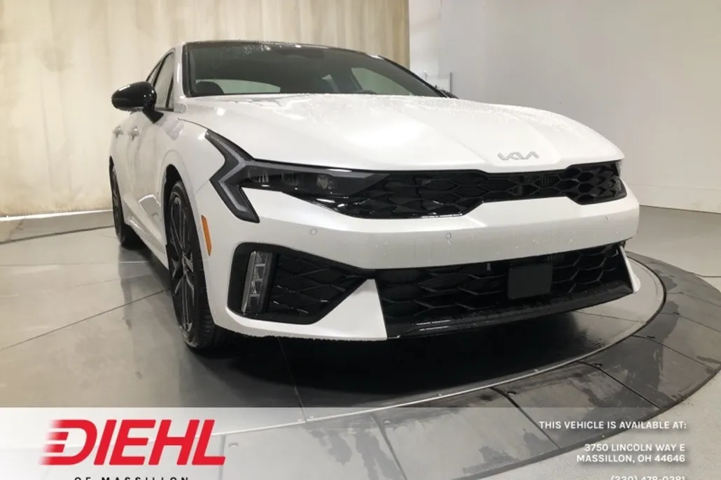 2026 Kia K5 GT photo 1