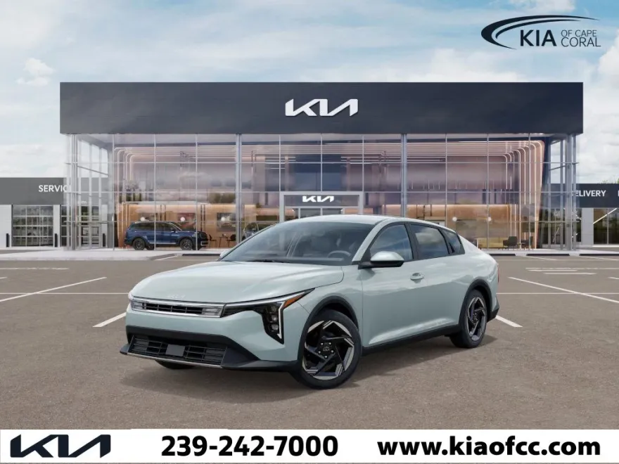 2025 Kia K4 EX photo 1