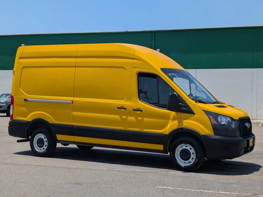 2021 Ford Transit photo 1