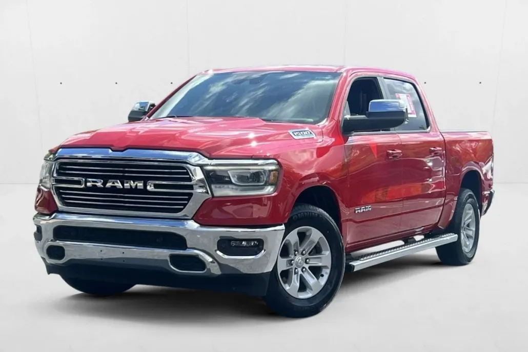 2023 Ram 1500 Laramie photo 1