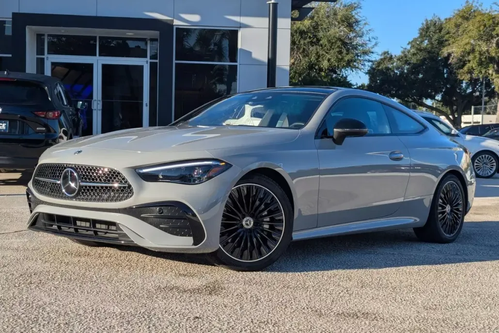 2024 Mercedes Benz CLE 4MATIC Coupe photo 1