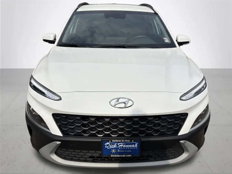 2023 Hyundai Kona SEL photo 1