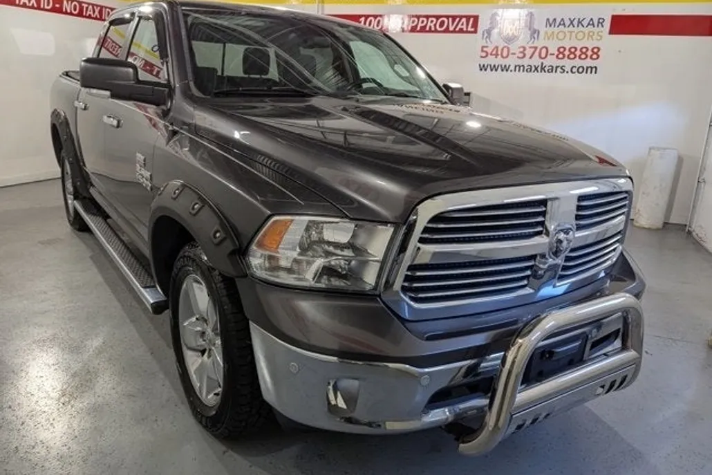 2016 Ram 1500 Big Horn photo 1