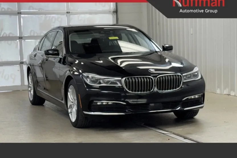 2018 Bmw 750i / B7 photo 1
