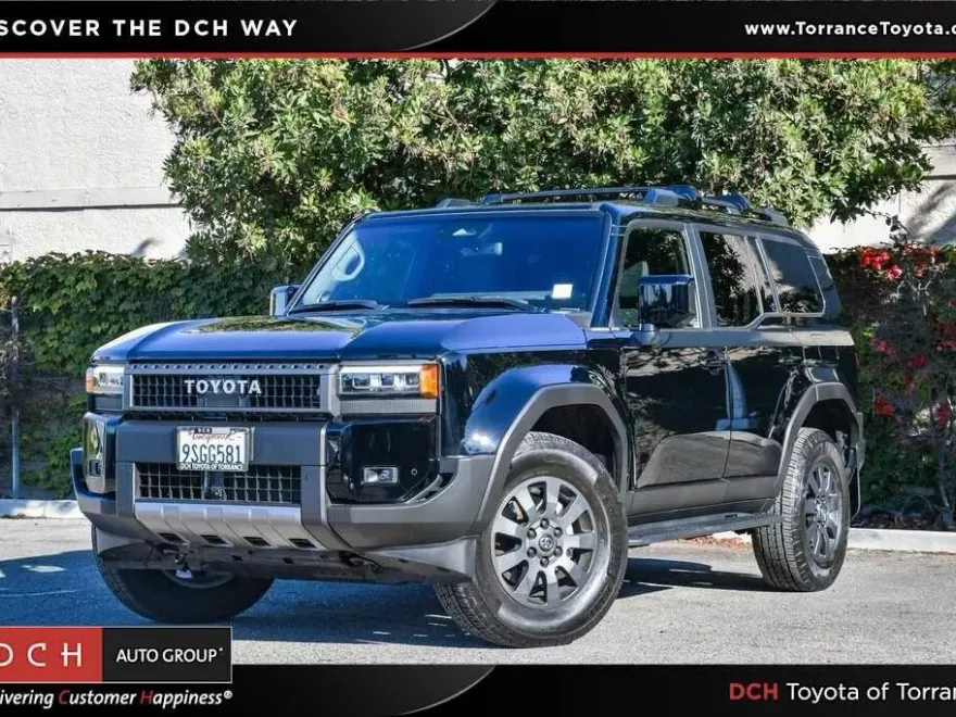 2025 Toyota Land Cruiser Base photo 1