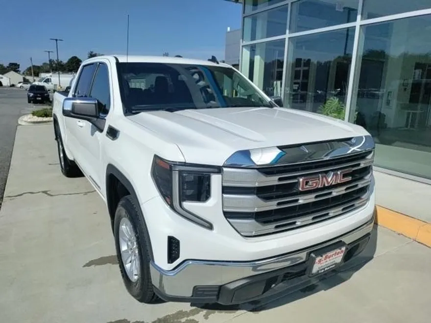2024 Gmc Sierra 1500 SLE photo 1