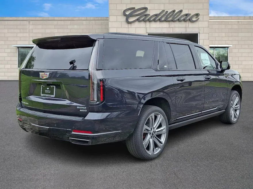 2025 Cadillac Escalade ESV Sport Platinum photo 1